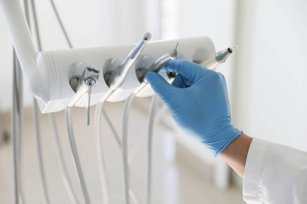 Professional Emergency Dentist technician working in Laguna Hills, CA